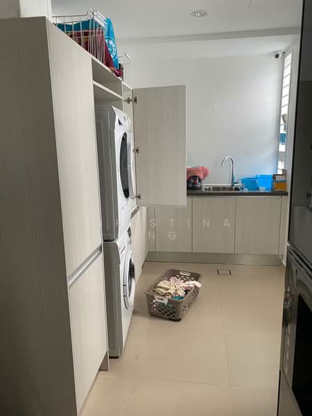 Semi-Detached House for Sale in Kubang Buaya (Kuantan) - Christina Ong - Laundry - PropertyGuru.com.my