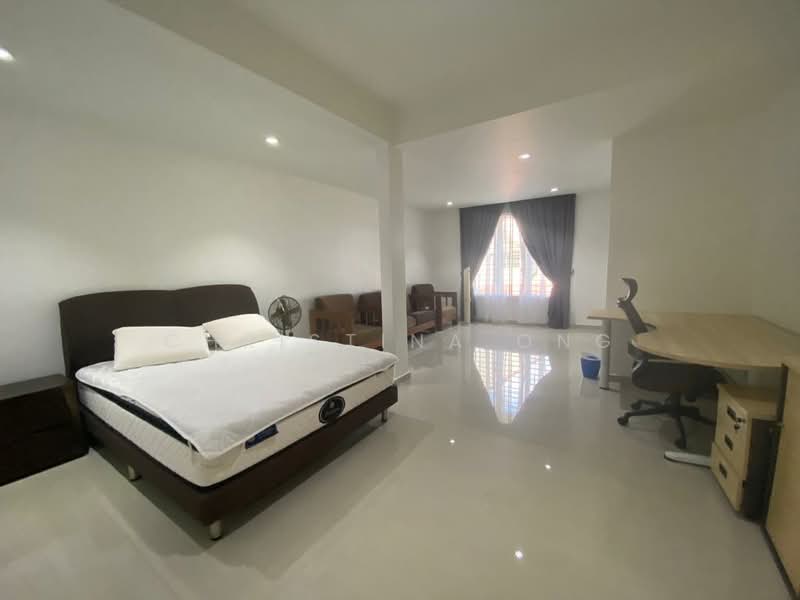 Rumah Berkembar untuk Dijual di Kubang Buaya (Kuantan) - Christina Ong - Bedroom - PropertyGuru.com.my