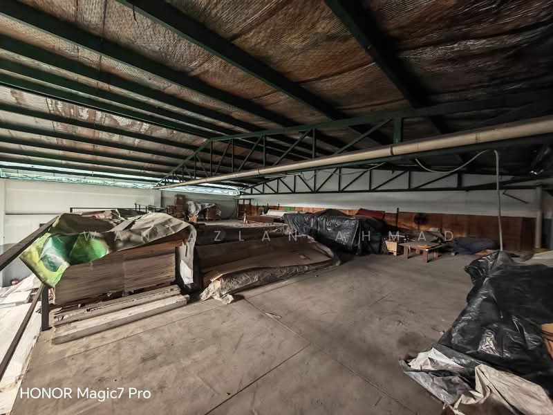 Factory for Sale in Seksyen 34 (Shah Alam) - Wan Azlan Ahmad - Interior - PropertyGuru.com.my