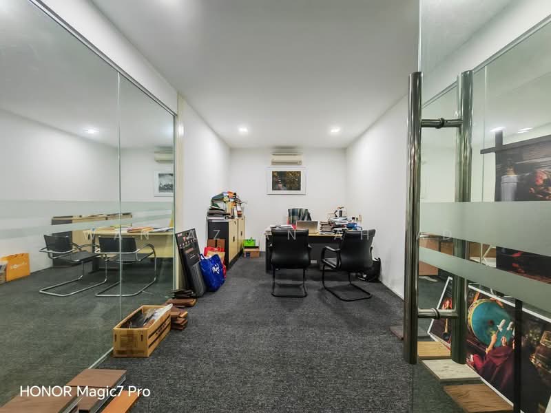 Factory for Sale in Seksyen 34 (Shah Alam) - Wan Azlan Ahmad - Study - PropertyGuru.com.my