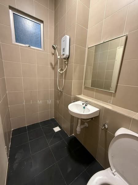 Apartment for Rent at Seri Topaz - Jimmy Chang - Bathroom - PropertyGuru.com.my
