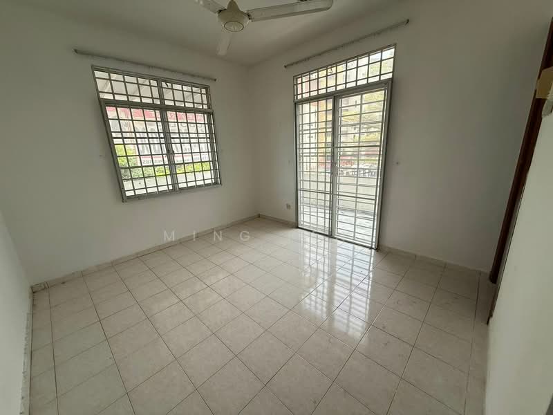 Semi-Detached House for Sale in Jalan Klang Lama (Old Klang Road) (Kuala Lumpur) - Ming Feng - Interior - PropertyGuru.com.my