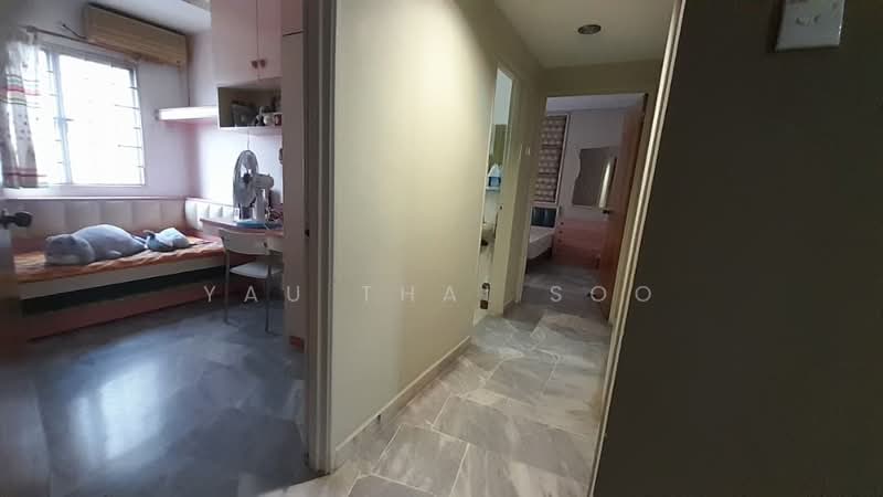Pangsapuri untuk Dijual di Sri Intan 1 - Yau Thai Soo - Corridor - PropertyGuru.com.my