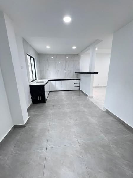 2-storey Terraced House for Sale in Bukit Indah (Iskandar Puteri (Nusajaya)) - Sharon Ng - Kitchen - PropertyGuru.com.my