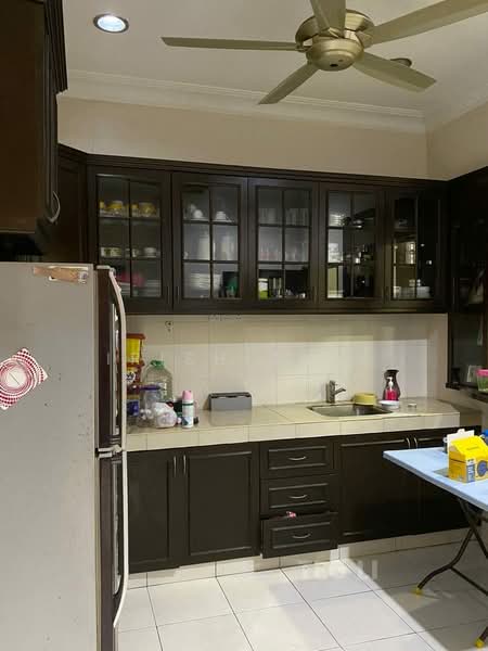 2-storey Terraced House for Sale in Shah Alam (Selangor) - Irish Shek - Kitchen - PropertyGuru.com.my
