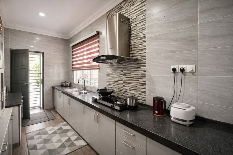 Double Storey Semi D Impian Makmur Saujana Impian Kajang untuk Untuk Dijual - RM 1,150,000, Mac 2026 - Kitchen - PropertyGuru.com.my