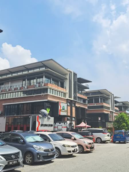 Factory for Rent in Taman Perindustrian Puchong Utama (Puchong) - John Wee - Exterior - PropertyGuru.com.my