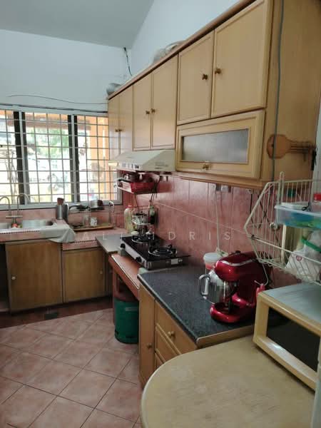 1-storey Terraced House for Sale in Taman Melawati (Ulu Kelang) - Ali Idris - Kitchen - PropertyGuru.com.my