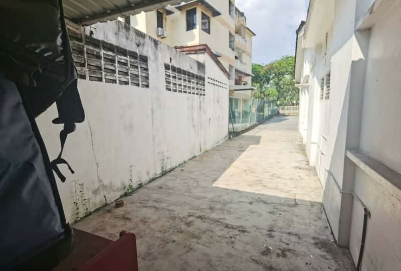 Jelutong untuk Untuk Disewa - RM 5,000 /bulan, Mac 2026 - Exterior - PropertyGuru.com.my
