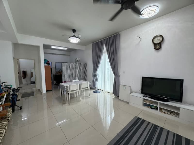 2-storey Terraced House for Sale in Johor Bahru (Johor) - Keh Qi Soh - Living Room - PropertyGuru.com.my