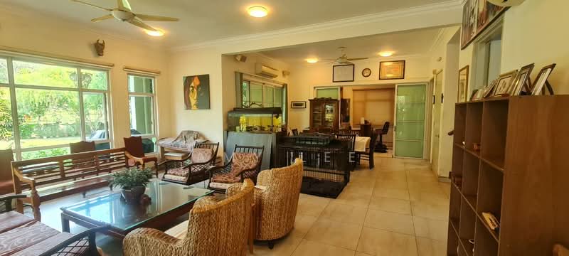 3-storey Terraced House for Sale in USJ Heights (Subang Jaya) - Amy Lee - Living Room - PropertyGuru.com.my