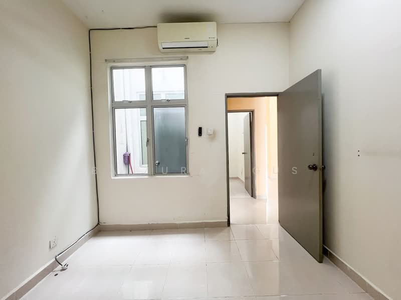 Taman Bentara, Telok Panglima Garang untuk Untuk Dijual - RM 370,000, Apr 2026 - Interior - PropertyGuru.com.my