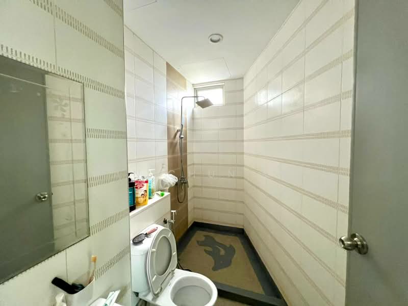 Condominium for Rent at The View Condominium - Gan Chun Kai - Bathroom - PropertyGuru.com.my