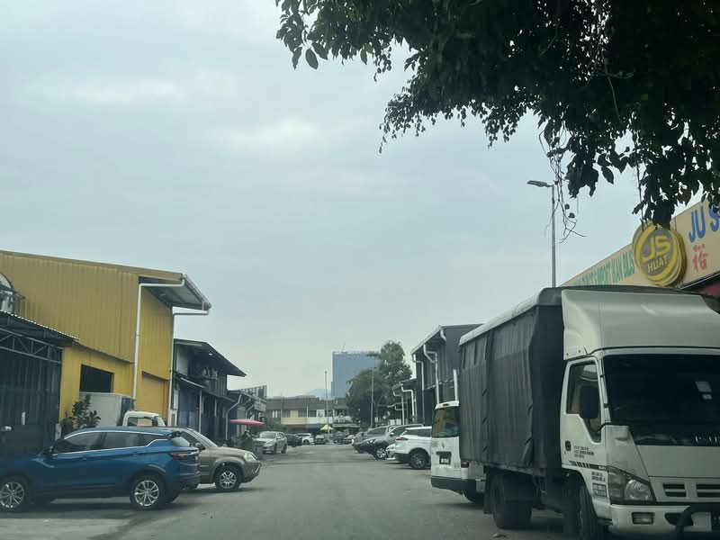 Taman Selayang Utama Industrial Park untuk Untuk Dijual - RM 2,088,000, Mac 2026 - Exterior - PropertyGuru.com.my