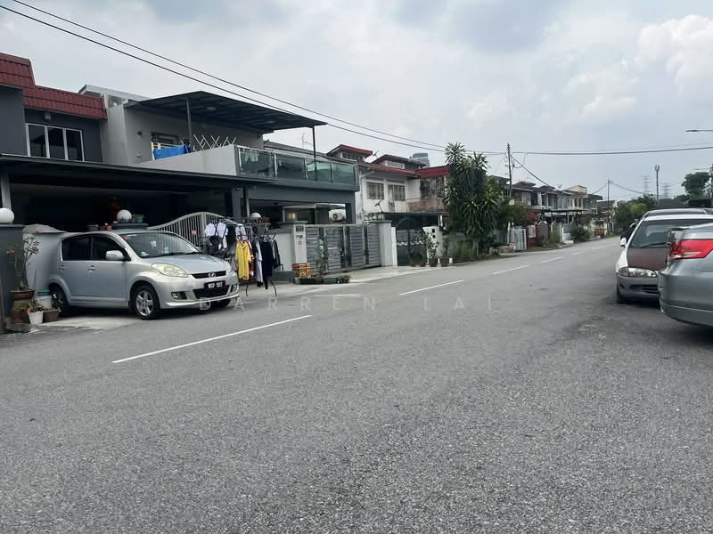 2-storey Terraced House for Sale in Taman Petaling (Kepong) - Darren Lai - Exterior - PropertyGuru.com.my