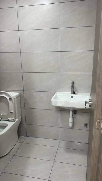 Condominium for Rent at Armani Residence Sg Long - Katty Soon - Bathroom - PropertyGuru.com.my