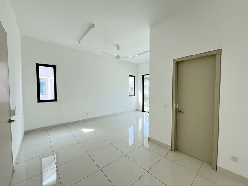 Semi-Detached House for Sale in Telok Panglima Garang (Selangor) - Charlie Gan - Living Room - PropertyGuru.com.my
