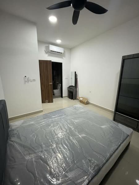 Service Residence for Rent at TRELLIS RESIDENCES - Kris Ong - Bedroom - PropertyGuru.com.my