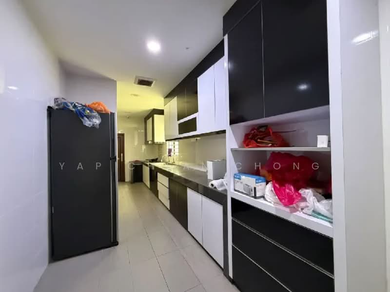 Bandar Puteri Klang untuk Untuk Dijual - RM 1,100,000, Apr 2026 - Kitchen - PropertyGuru.com.my