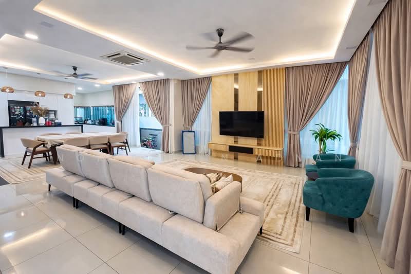 Semi-Detached House for Sale in Cyberjaya (Selangor) - Nor Azdlin Adnan - Living Room - PropertyGuru.com.my