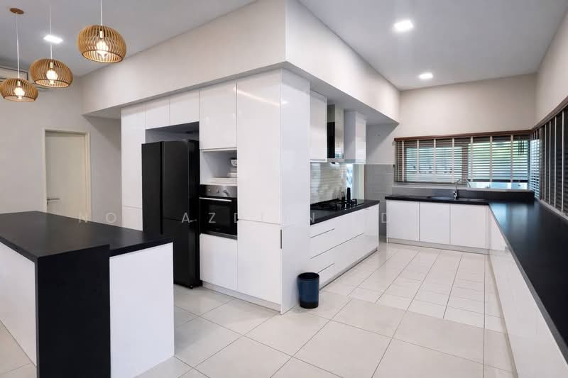 Semi-Detached House for Sale in Cyberjaya (Selangor) - Nor Azdlin Adnan - Kitchen - PropertyGuru.com.my