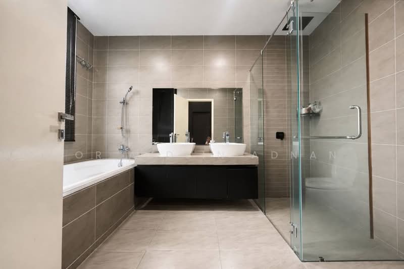 Semi-Detached House for Sale in Cyberjaya (Selangor) - Nor Azdlin Adnan - Bathroom - PropertyGuru.com.my