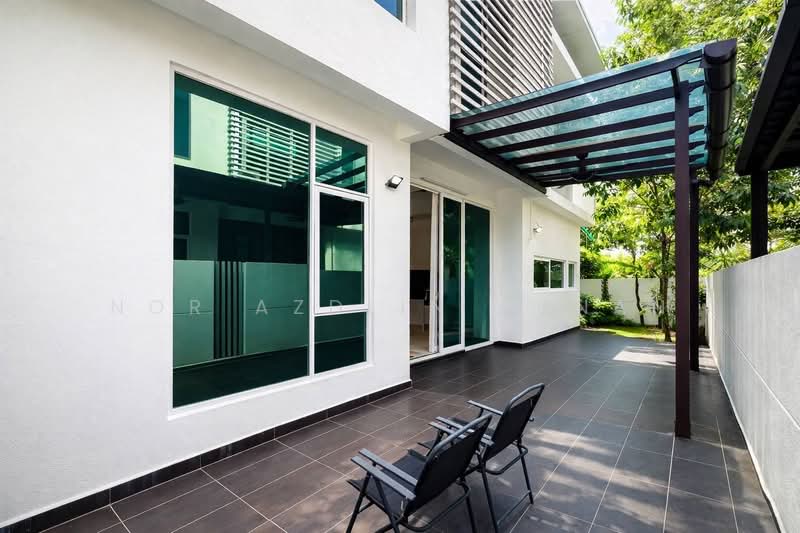 Semi-Detached House for Sale in Cyberjaya (Selangor) - Nor Azdlin Adnan - Exterior - PropertyGuru.com.my