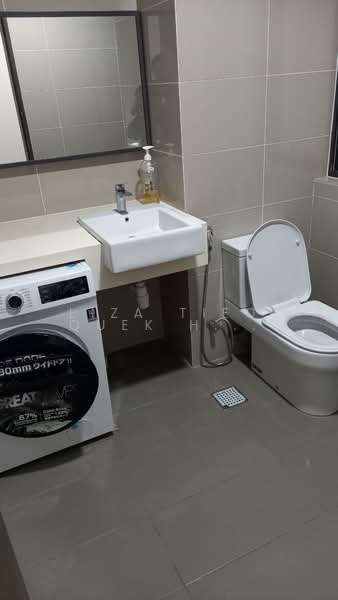 Seventeen Mall & Residences (Biji Living) untuk Untuk Disewa - RM 2,200 /bulan, Apr 2026 - Bathroom - PropertyGuru.com.my