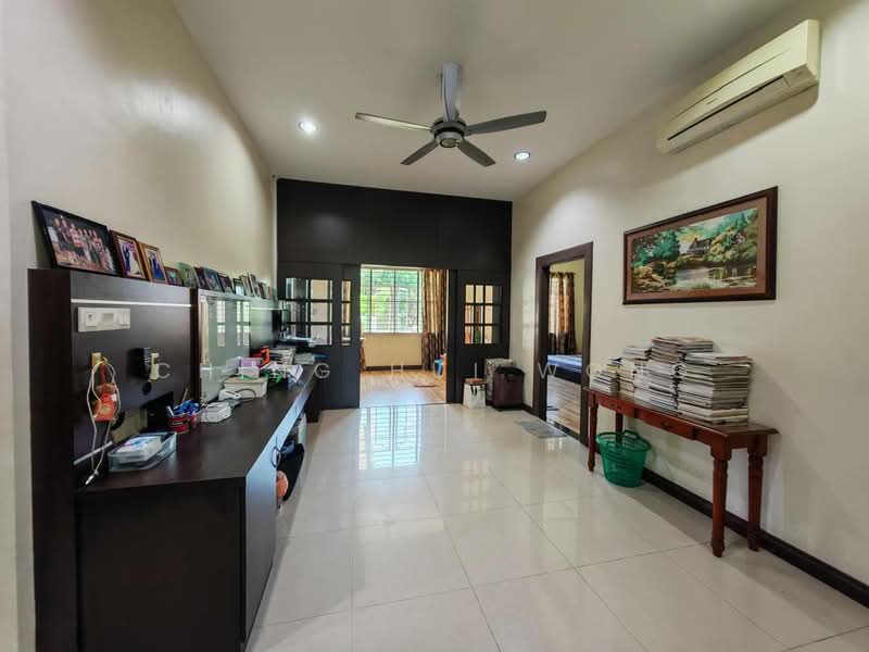 Rumah Banglo untuk Dijual di Penampang (Sabah) - Ching Hui Wong - Living Room - PropertyGuru.com.my