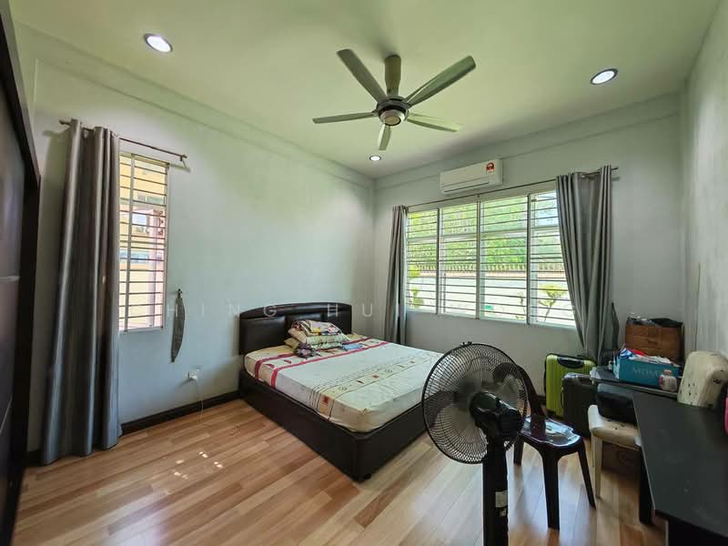 Rumah Banglo untuk Dijual di Penampang (Sabah) - Ching Hui Wong - Bedroom - PropertyGuru.com.my