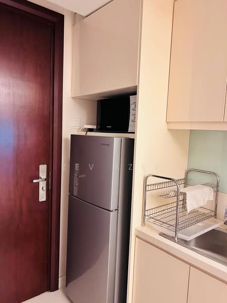 Service Residence for Rent at Carlton @ Plaza Damas 3 - Zev Azez - Kitchen - PropertyGuru.com.my