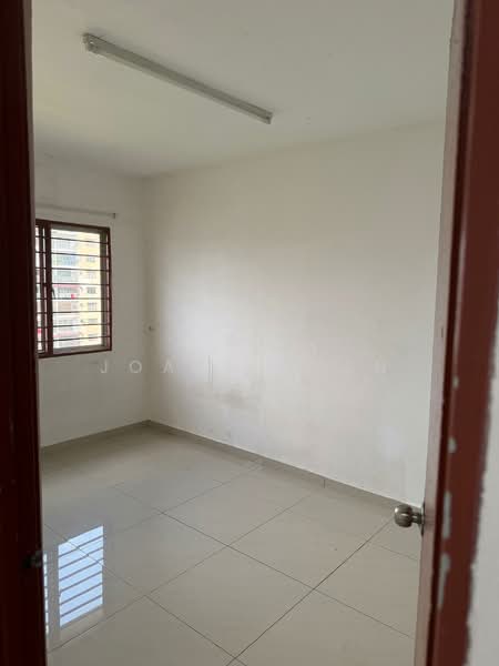 Flat for Rent at Desa Sri Puteri - Joanne Yan - Interior - PropertyGuru.com.my