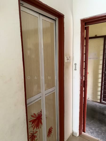 Flat for Rent at Desa Sri Puteri - Joanne Yan - Interior - PropertyGuru.com.my