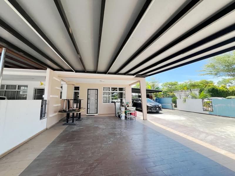 2-storey Terraced House for Sale in Bukit Indah (Iskandar Puteri (Nusajaya)) - Gerald Ng - Exterior - PropertyGuru.com.my