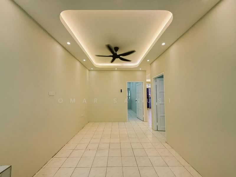 1-storey Terraced House for Sale in Port Dickson (Negeri Sembilan) - Omar Sanusi - Living Room - PropertyGuru.com.my