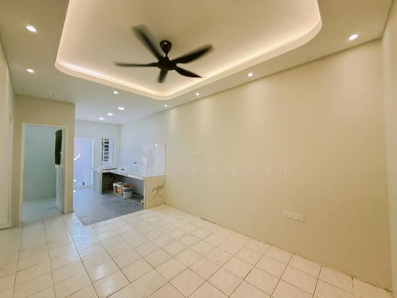 1-storey Terraced House for Sale in Port Dickson (Negeri Sembilan) - Omar Sanusi - Kitchen - PropertyGuru.com.my