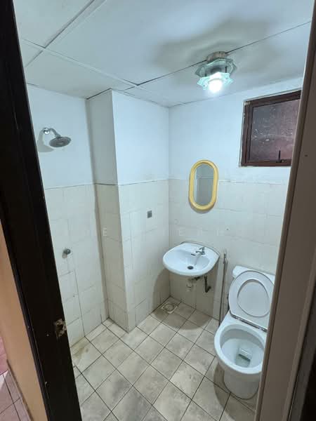 Condominium for Rent at Palm Spring @ Damansara - Joe Cheang - Bathroom - PropertyGuru.com.my