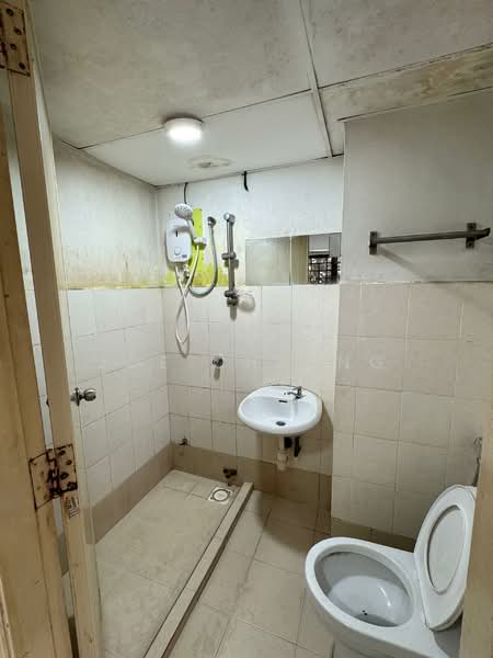 Condominium for Rent at Palm Spring @ Damansara - Joe Cheang - Bathroom - PropertyGuru.com.my