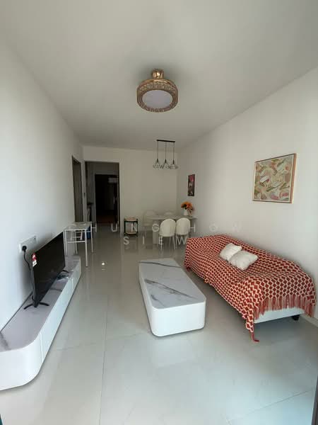 Apartment for Rent at Regalia Park @ Forest City - Chung How Siew - Living Room - PropertyGuru.com.my