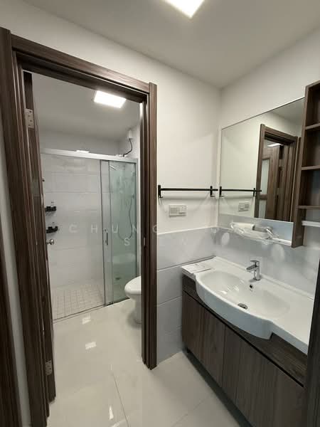 Apartment for Rent at Regalia Park @ Forest City - Chung How Siew - Bathroom - PropertyGuru.com.my