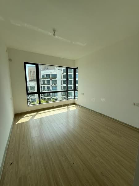 Apartment for Rent at Starview Bay @ Forest City - Chung How Siew - Master Bedroom - PropertyGuru.com.my