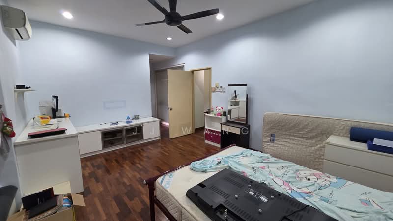 Lakeside Terrace untuk Untuk Dijual - RM 1,150,000, Apr 2026 - Bedroom - PropertyGuru.com.my