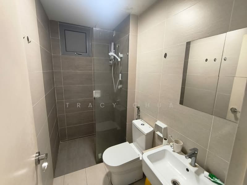 Service Residence for Rent at Gravit8, Klang - Tracy Chua - Bathroom - PropertyGuru.com.my