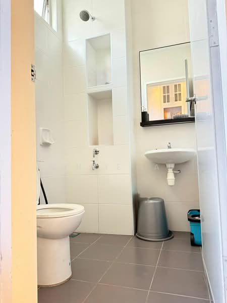 2-storey Terraced House for Rent in Iskandar Puteri (Nusajaya) (Johor) - Winnie Lau - Bathroom - PropertyGuru.com.my