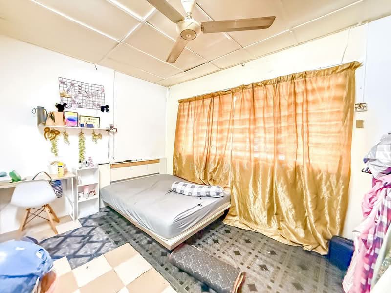 2-storey Terraced House for Sale in Taman Muda (Ampang) - Azli Ibrahim - Bedroom - PropertyGuru.com.my