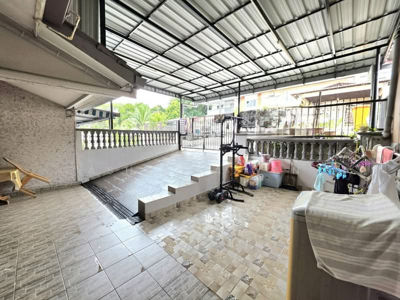 1-storey Terraced House for Sale in Shah Alam (Selangor) - Ashraf Azwan - Exterior - PropertyGuru.com.my