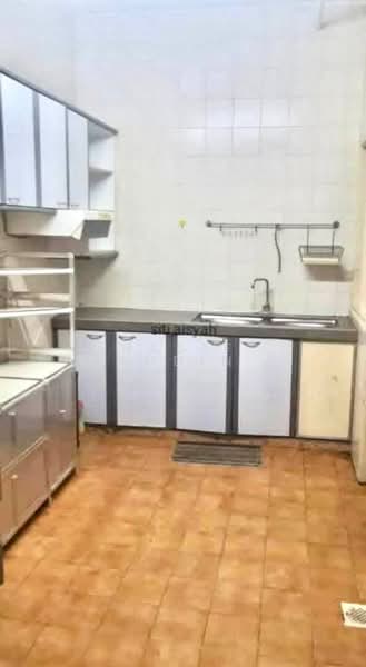 Condominium for Rent at Tiara Duta - Hasif Ludin - Kitchen - PropertyGuru.com.my