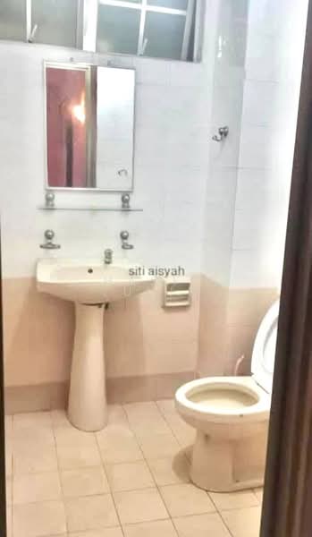Condominium for Rent at Tiara Duta - Hasif Ludin - Bathroom - PropertyGuru.com.my