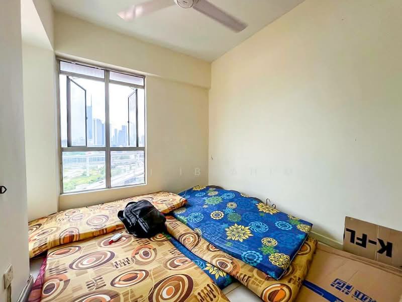 Condominium for Sale at Warisan City View - Azli Ibrahim - Bedroom - PropertyGuru.com.my