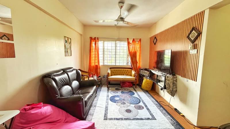 Sri Embun untuk Untuk Dijual - RM 270,000, Mac 2026 - Living Room - PropertyGuru.com.my